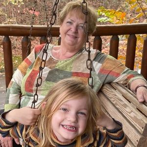 Meet your Posher, Dottie